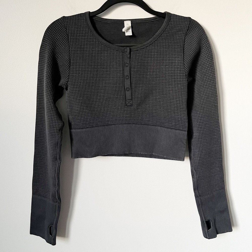 Offline Aerie Main Squeeze‎ Seamless Waffle Crop Henley Top Gray Womens Medium
